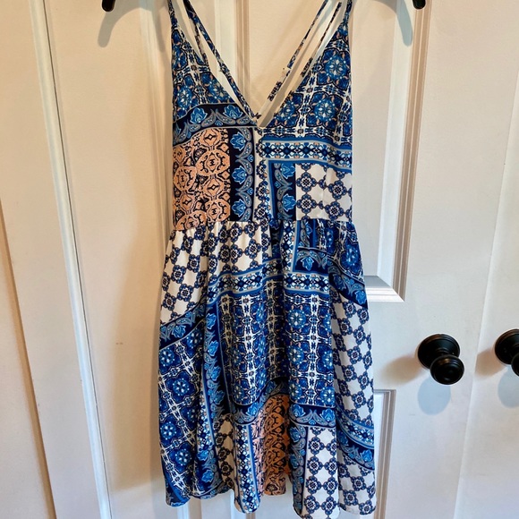 Multi color ornate dress - Picture 2 of 2